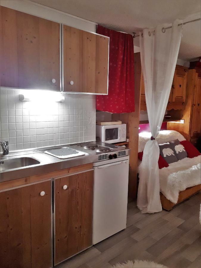 Locations Berne Milesi Apartment Lanslevillard Bagian luar foto